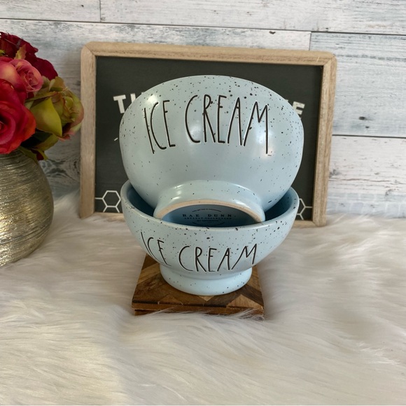 Rae Dunn ICE CREAM Speckled Bowls - Picture 1 of 6